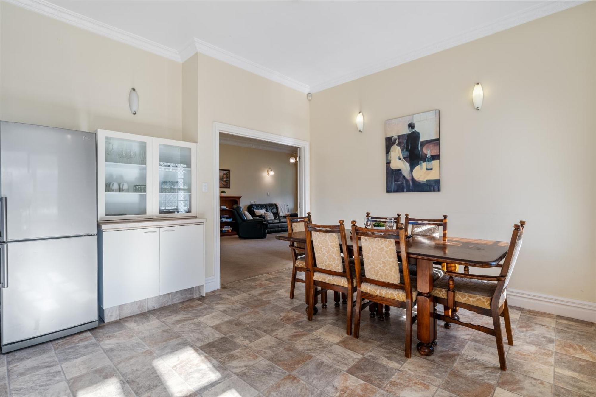 Tasman Holiday Parks Picton Dış mekan fotoğraf The dining room